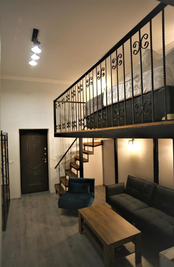 Love Home Tbilissi Extérieur photo