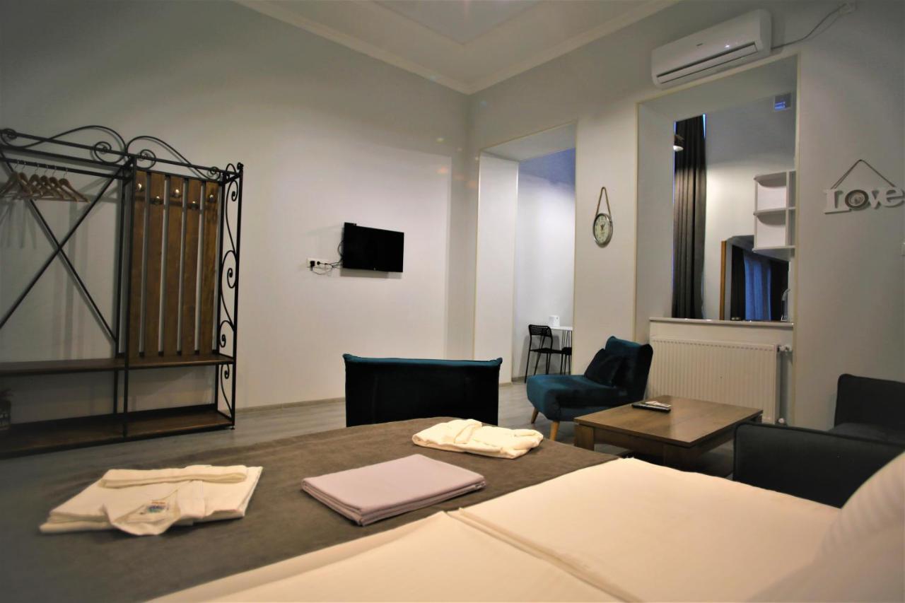 Love Home Tbilissi Extérieur photo