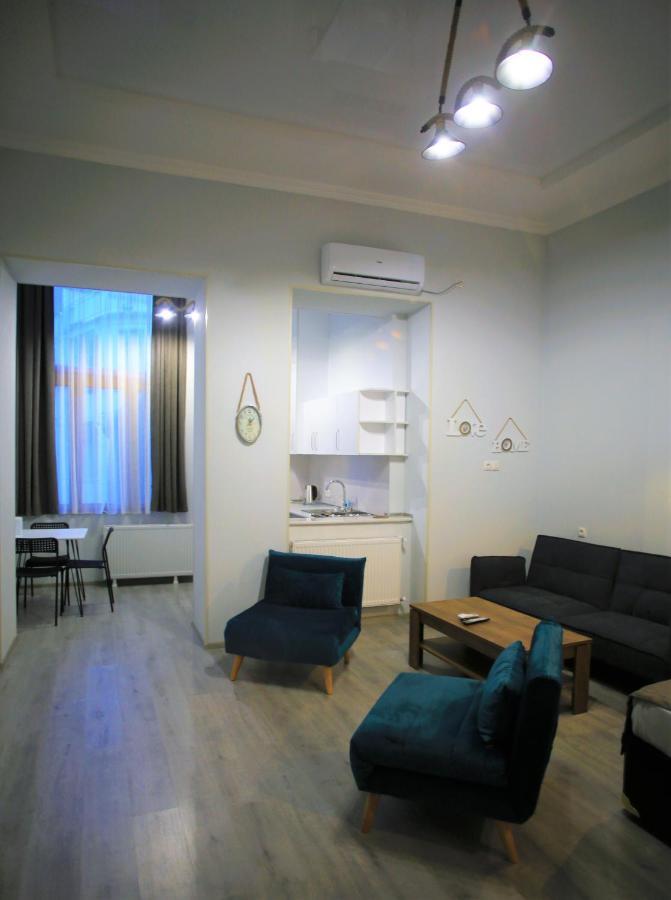 Love Home Tbilissi Extérieur photo
