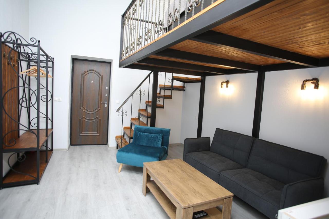 Love Home Tbilissi Extérieur photo